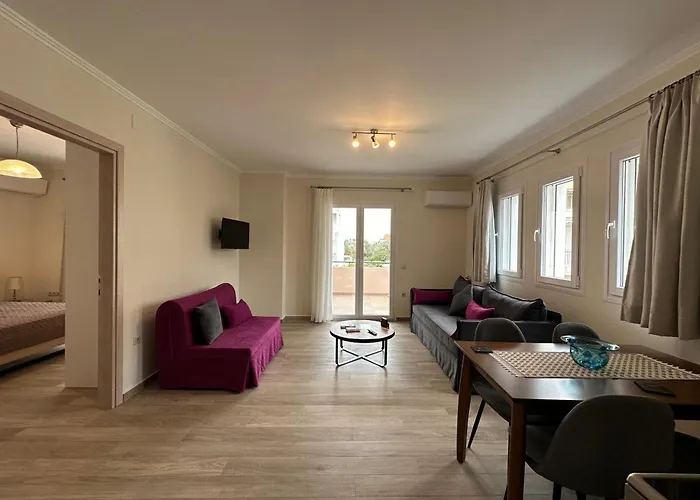 Michael - Private Parking *