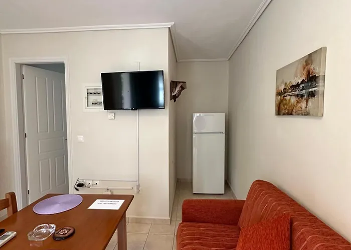 Michael - Private Parking * Lefkada City